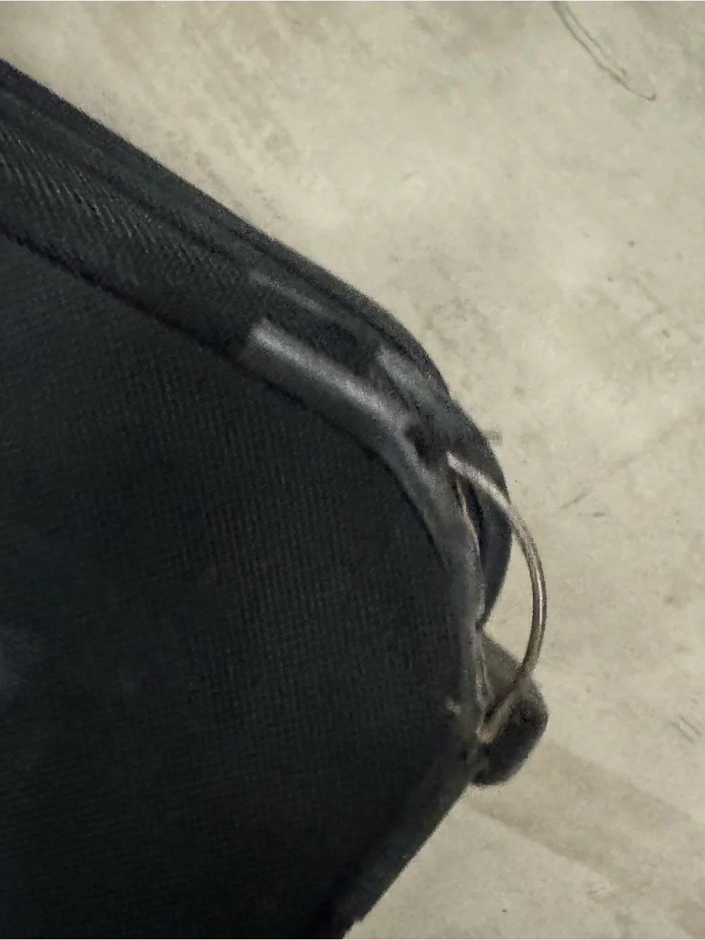 Briggs & Riley Black Men's Carry-On Travel Luggage Needs Repair